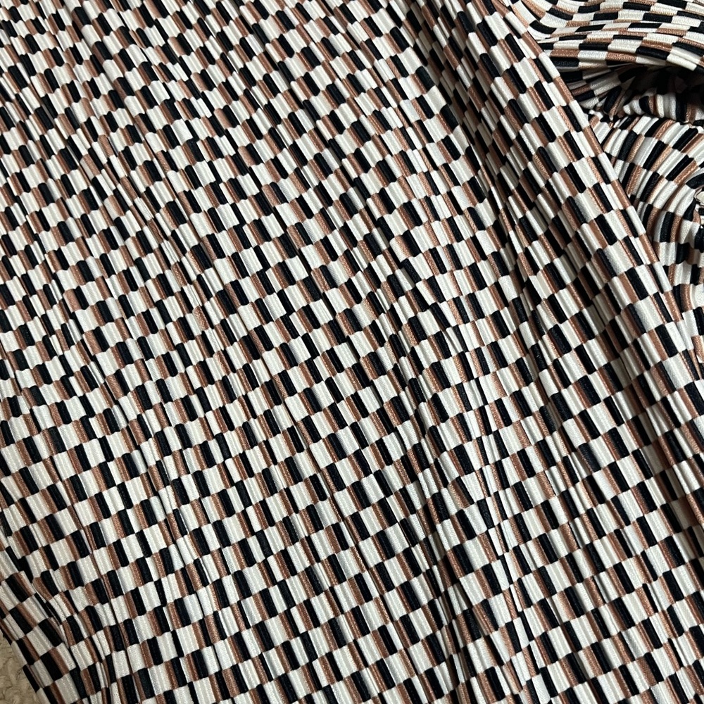 H&M patterned pants - Picture 3 of 3